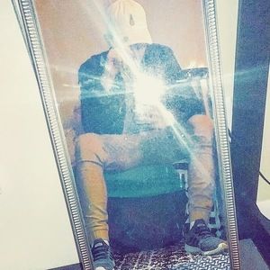 Meet your Posher, Dylan